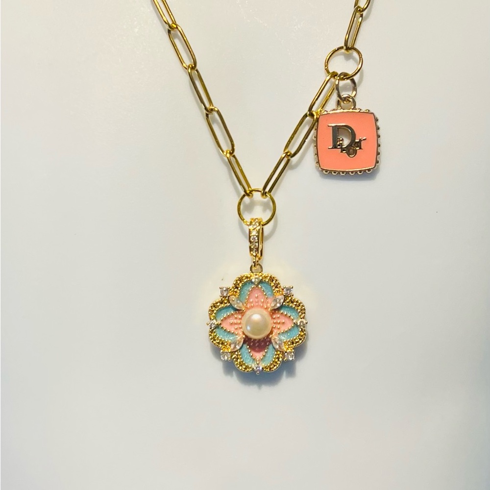 Gold and Pink Floral Pendant Necklace